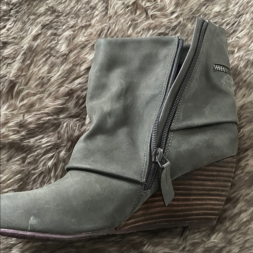 Blowfish Gray Ankle Boots - Picture 4 of 4